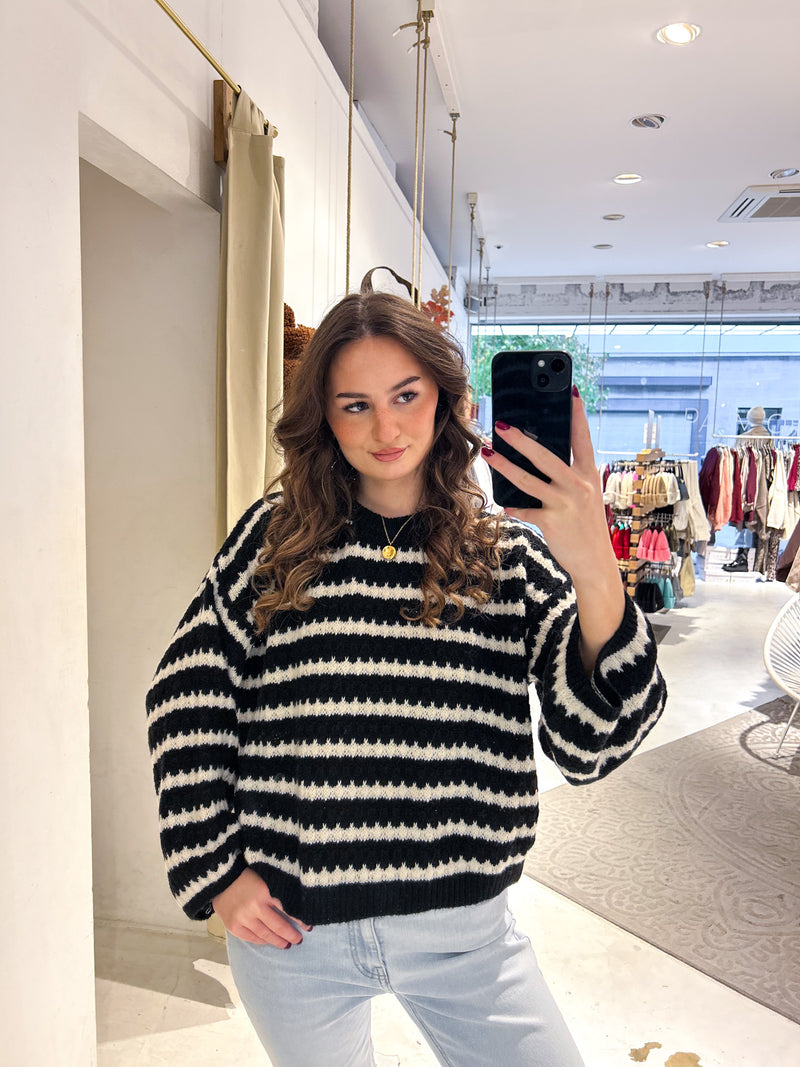 Strickpullover mit Muster Schwarz/Beige