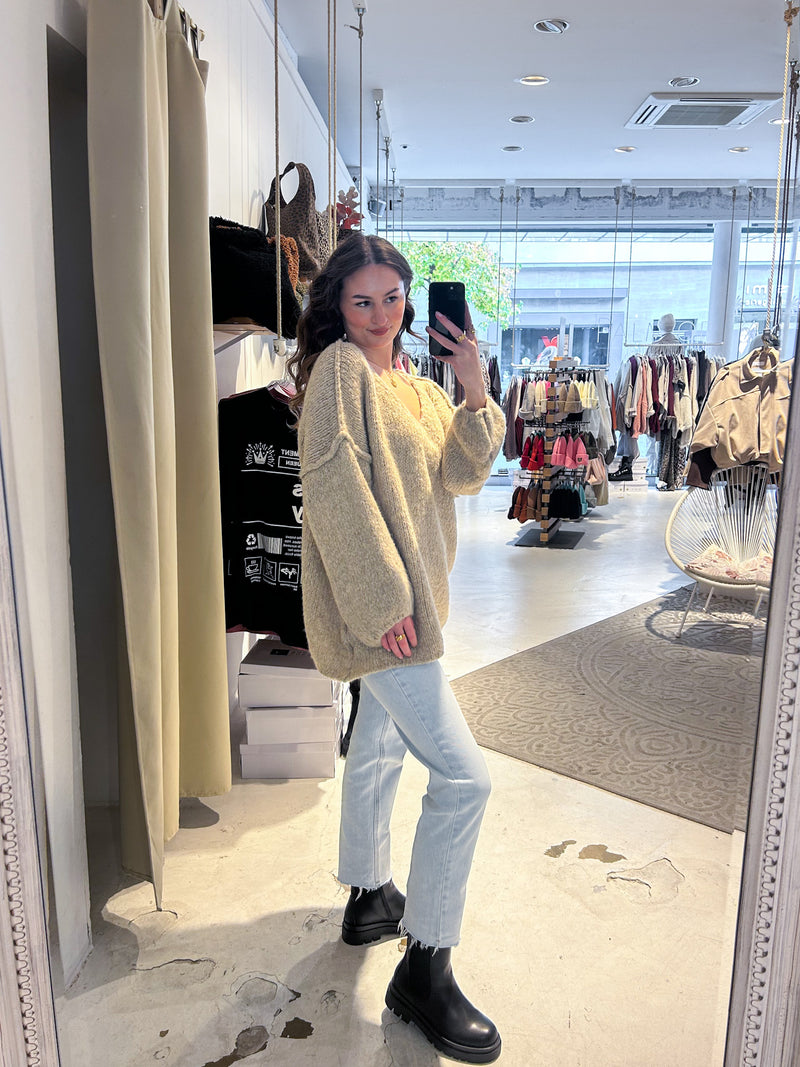 Strickpullover mit V-Ausschnitt Taupe