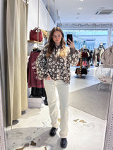 Kurze Oversized Strickjacke mit Leomuster Hellbraun