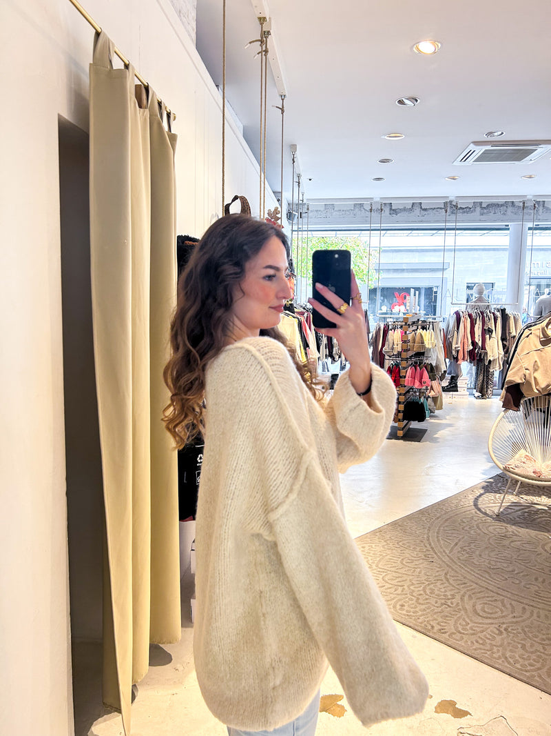 Strickpullover mit V-Ausschnitt Beige