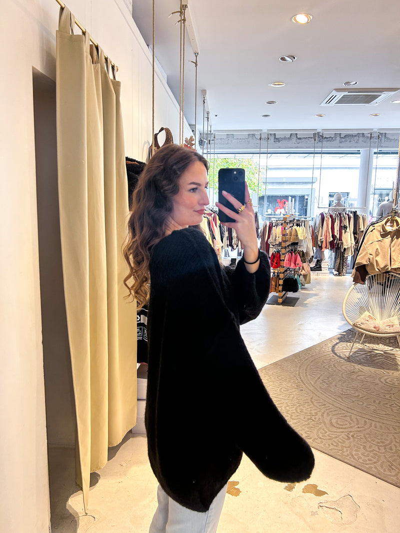 Strickpullover mit V-Ausschnitt Schwarz