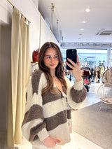 Kurze Oversized Strickjacke mit Schleifen Gestreift Braun