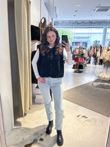 Kurze Teddy Weste mit Knopfleiste Navy