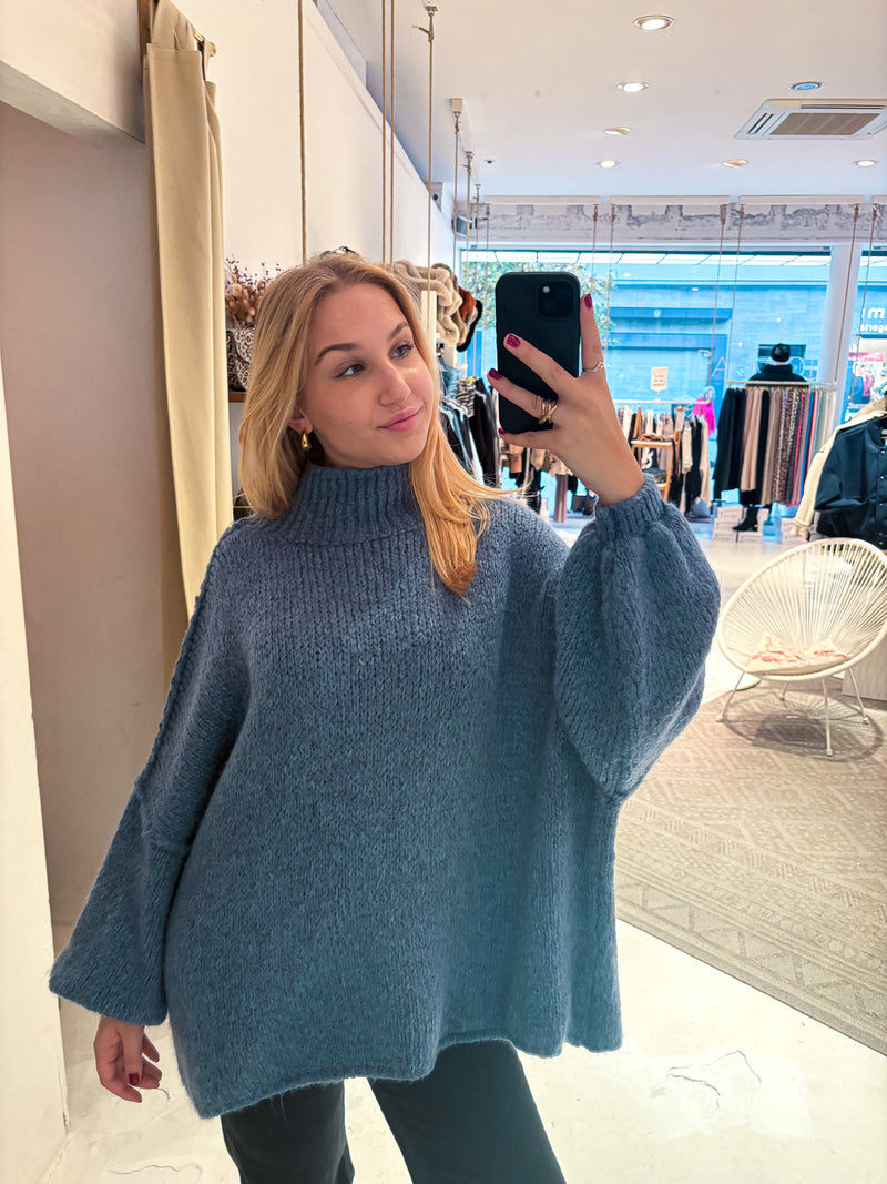 Oversized Strickpullover mit Stehkragen Blau