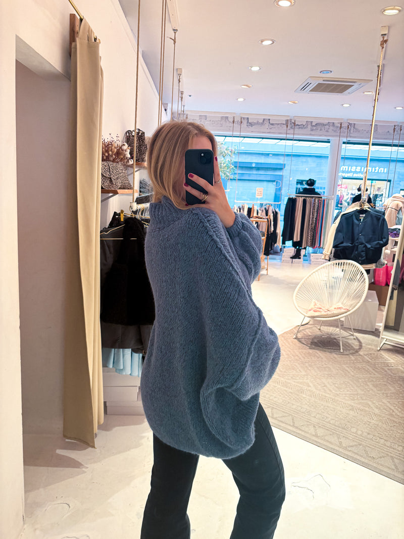 Oversized Strickpullover mit Stehkragen Blau