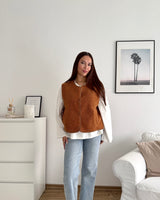 Kurze Teddy Weste mit Knopfleiste Camel
