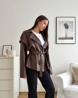 Kurzer Kunstleder Trenchcoat Braun