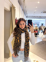 Schal mit Fransen und Leomuster Camel