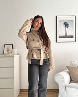 Kurzer Dünner Trenchcoat Beige