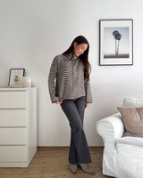 Strickjacke mit Zipper fein gestreift Weiß/Braun