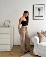 Weite Viskosehose Taupe