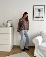 Strickpullover mit kleinen Herzen Hellbraun/Weiß