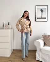 Kurzer Trenchcoat Beige