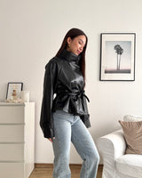 Kunstlederjacke mit hohem Kragen Schwarz