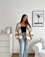 Grobe Strickjacke mit Streifen Taupe/Creme