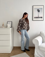 Ballon Strickpullover mit kleinen Herzen Hellbraun