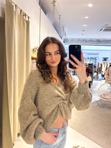 Strickpullover mit Knoten Taupe