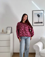 Oversized Strickpullover mit Leomuster Weinrot/Rosa