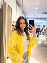 Grobe Strickjacke Gelb