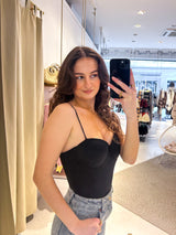 Body mit Rückenausschnitt Schwarz