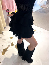 Hosenrock mit Gürtel und Rüschen Schwarz