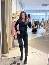 Mom Jeans mit Steinchen Schwarz