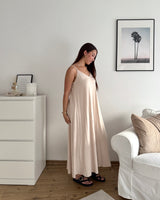 Viskosekleid Beige