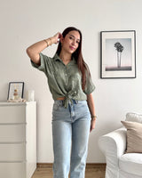 Cropped Bluse mit Muster Olive