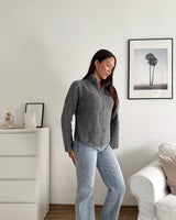 Strickjacke mit Zipper Grau