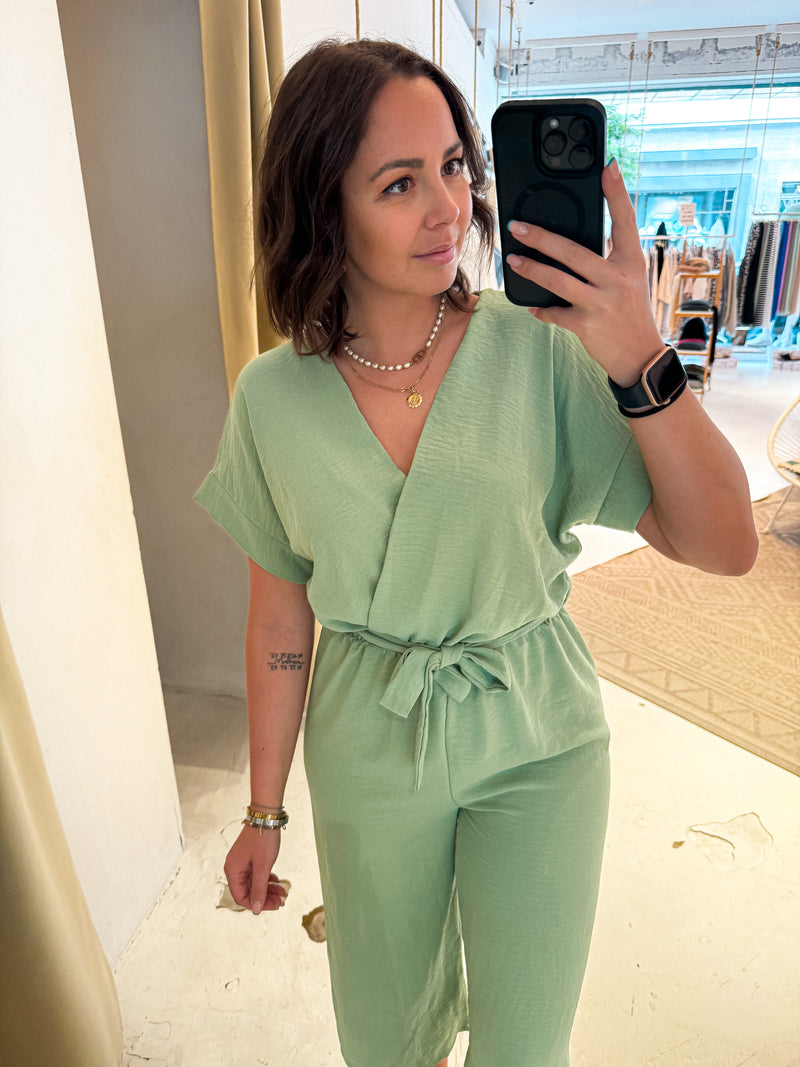 Jumpsuit mit Gürtel Mint