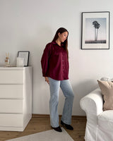 Kurze Silky Bluse Weinrot