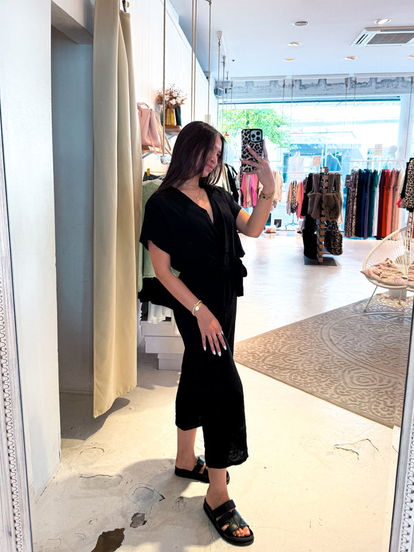 Jumpsuit mit Gürtel Schwarz