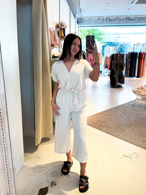 Jumpsuit mit Gürtel Beige