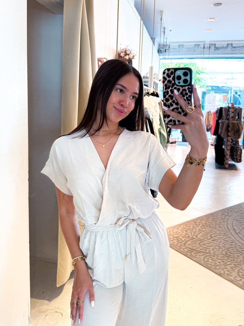 Jumpsuit mit Gürtel Beige