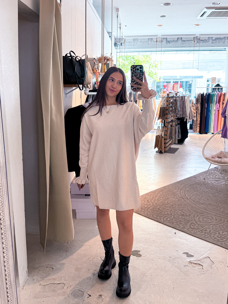 Pullover Kleid Beige