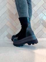 Boots mit Plateau Schwarz