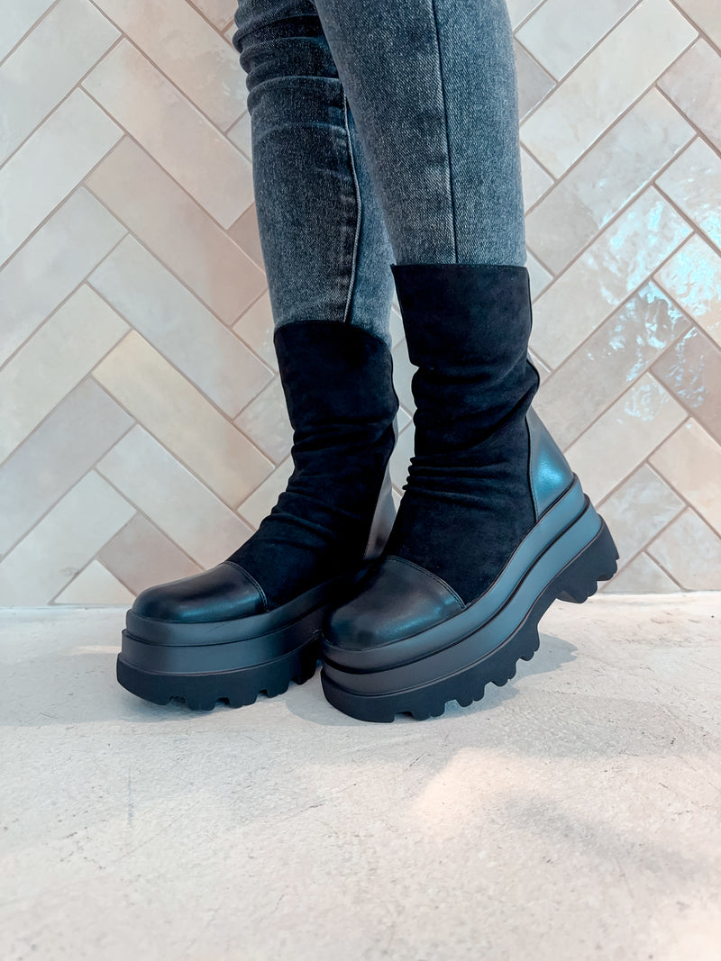 Boots mit Plateau Schwarz