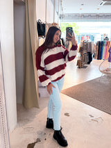 Oversized Strickpullover Gestreift Weinrot
