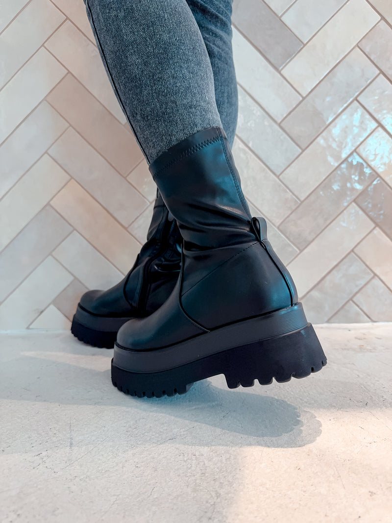 Halbhohe Boots Schwarz