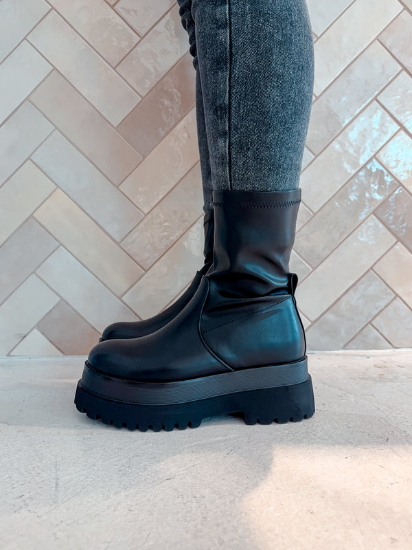 Halbhohe Boots Schwarz