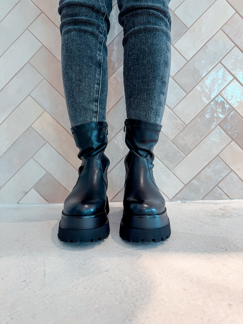 Halbhohe Boots Schwarz