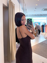 Kleid mit Steinchen Braun