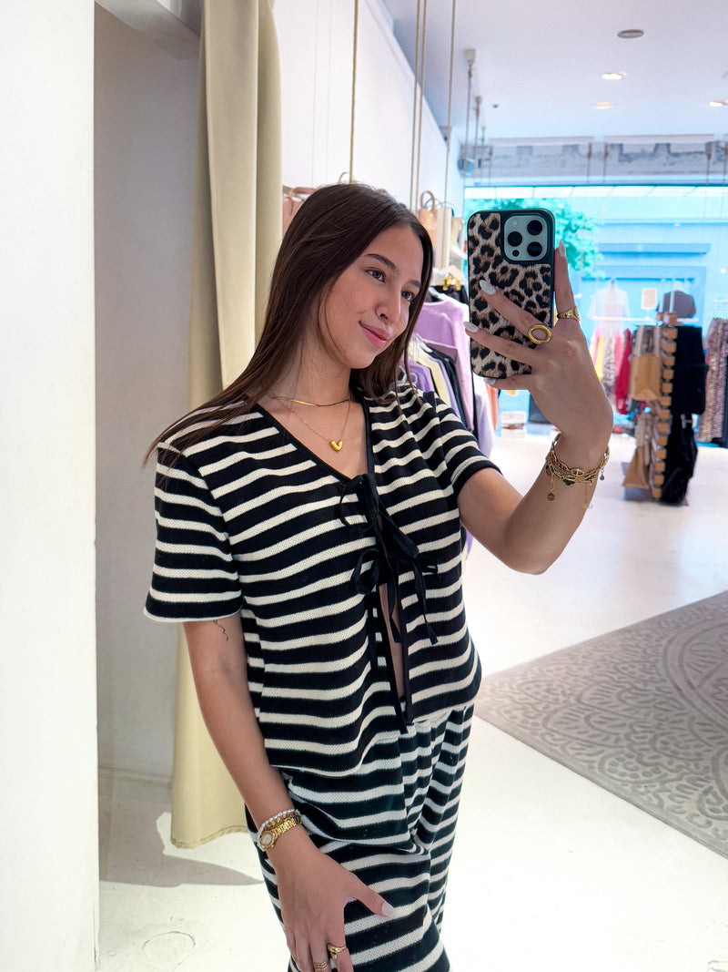 Gestreiftes Shirt mit Schleifen Schwarz