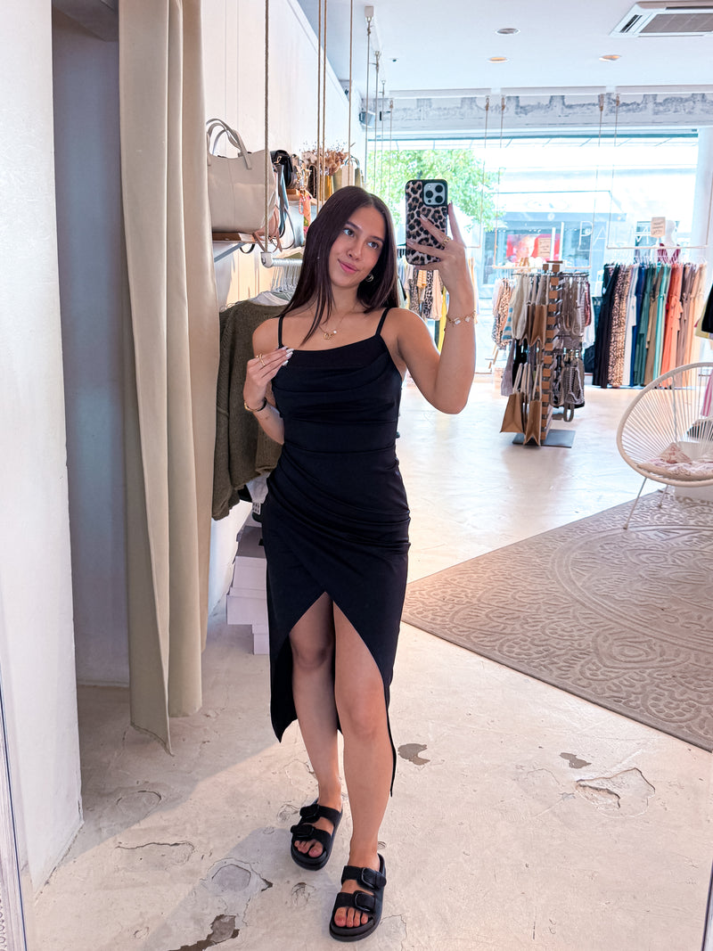Kleid mit Schlitz Schwarz