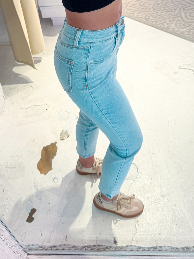 Mom Jeans Classic Hellblau
