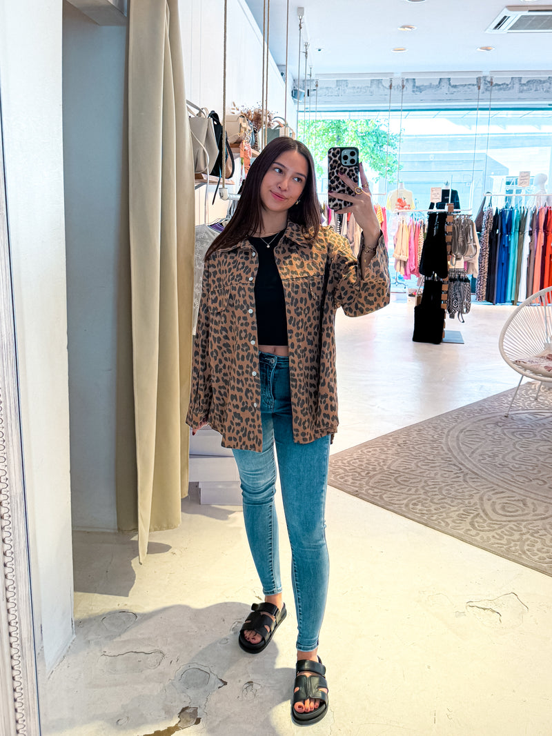 Jeanshemd mit Leomuster Camel