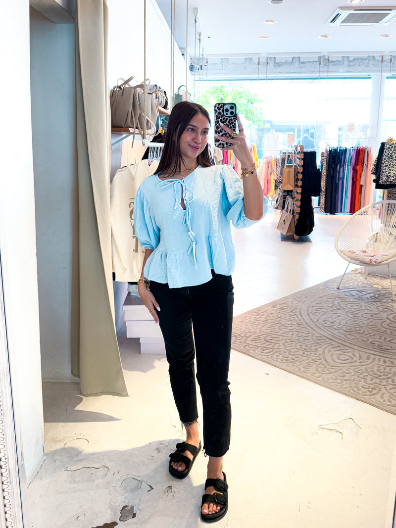 Waffle Bluse mit Schleifen Hellblau