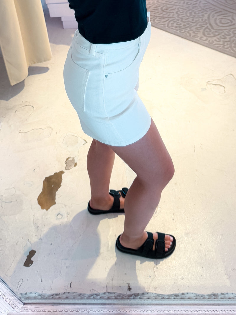 Basic Jeans Short Weiß