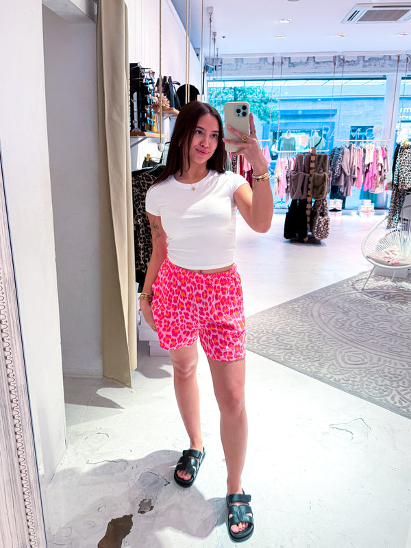 Waffle Short mit Leomuster Pink