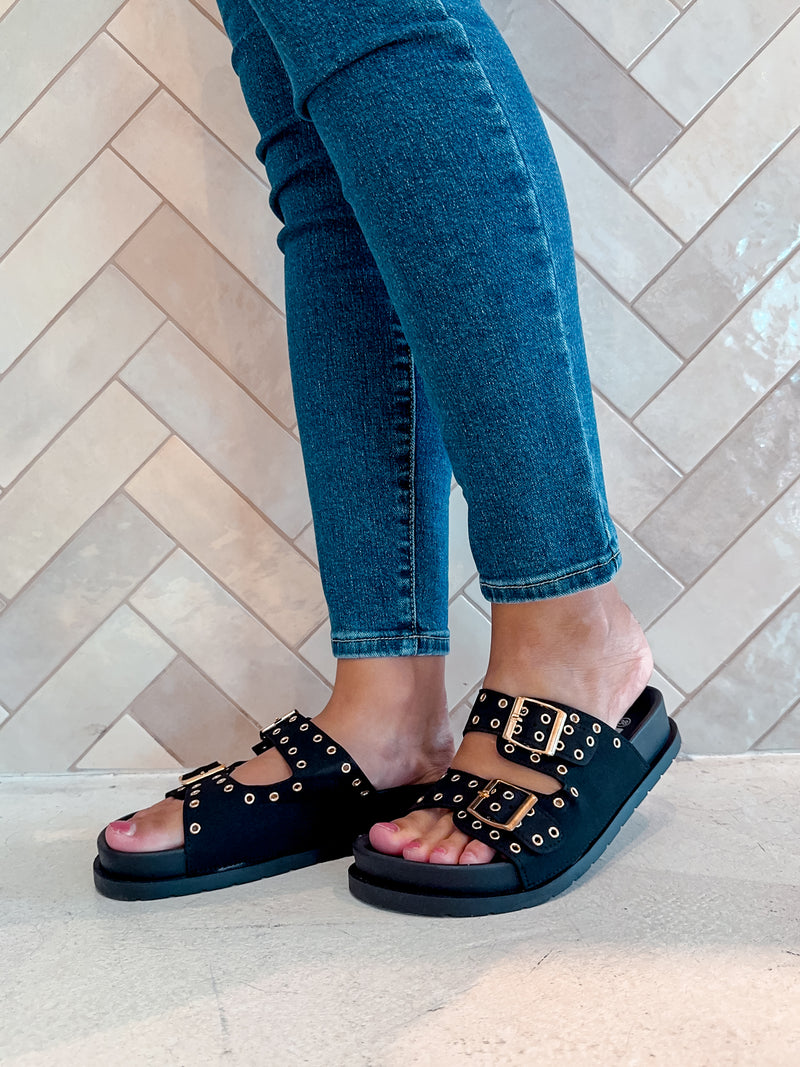 Slipper mit Nieten Schwarz